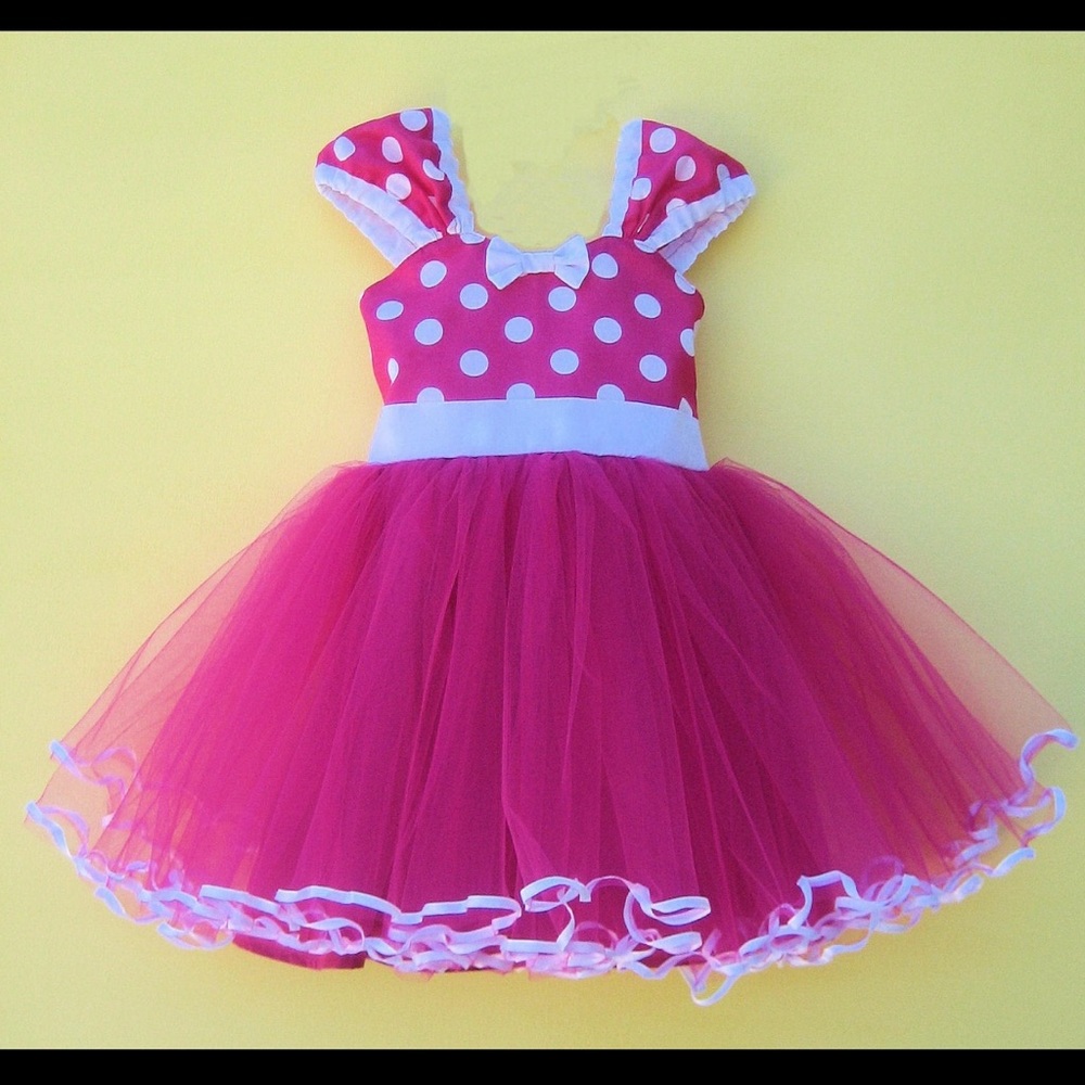 Minnie Mouse Costume Dress Tutu size 4T -  5T